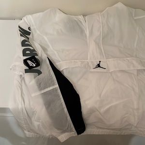 Jordon wind breaker “jump man”